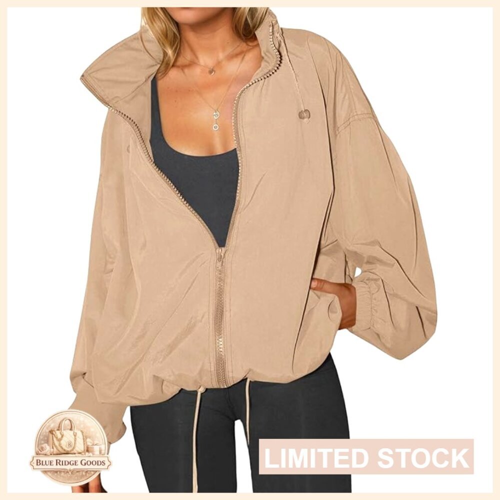 Lightweight Waterproof Rain Jacket Hooded Windbreaker Hiking Outdoor Classic Fit
